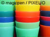 Plastikbecher, © magicpen / PIXELIO | Rosen, © Engelbert Hosner / PIXELIO | Erdbeeren, © Makrodepeschen / PIXELIO | Farbpinsel, © Grey59 / PIXELIO | Handtücher, © Gert Altmann / PIXELIO